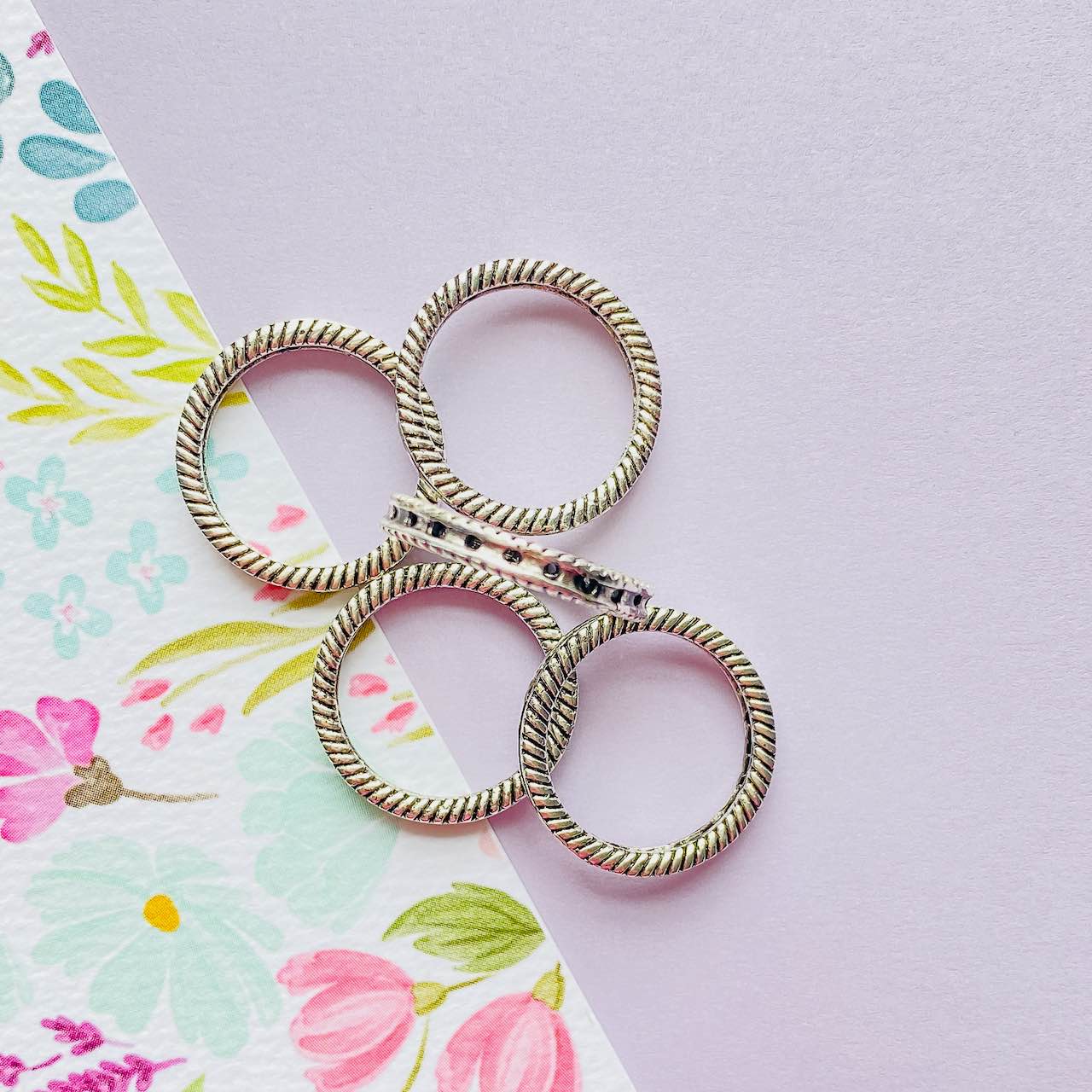 Allegory Gallery Pewter—Groovy Bead Ring Round