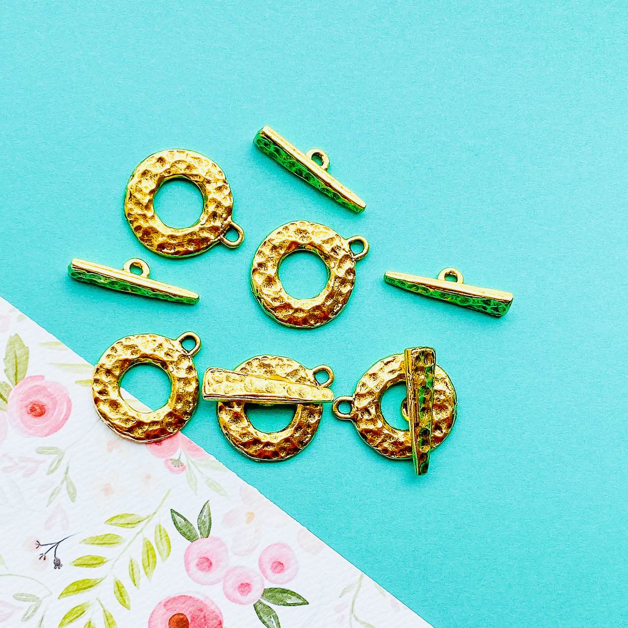 Allegory Gallery Pewter— Medium Toggle Clasp—Hammer