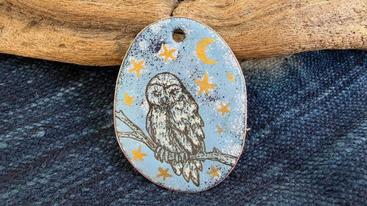 Laser-Etched Enamel Pendant by Andrew Thornton