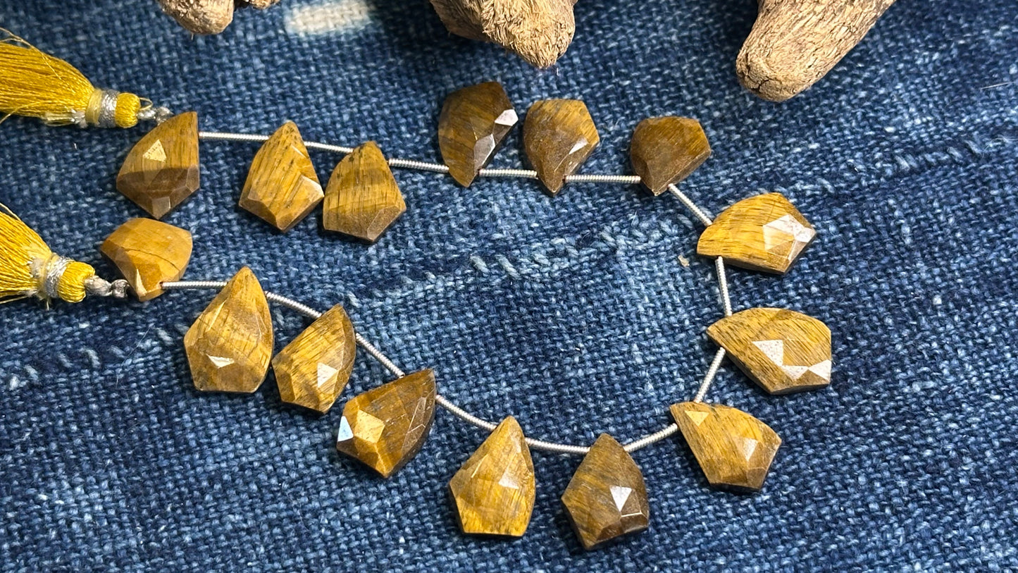 Golden Tiger Eye Bead Strand - Faceted Drops - 13mm x 18mm - 8.5”