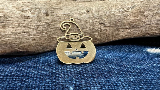 Gold Plated Stainless Steel Charm/Pendant - 30mm x 23mm - Jack-O-Lantern