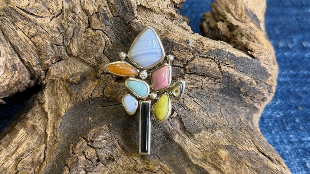 Vintage Sterling Silver Pendant