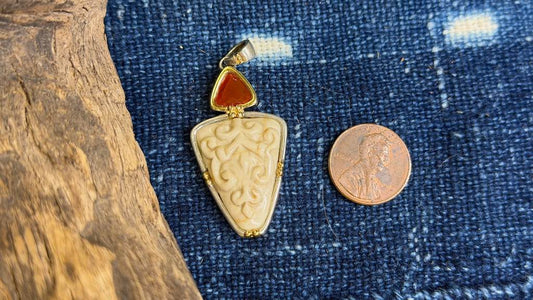 Vintage Sterling Silver Pendant