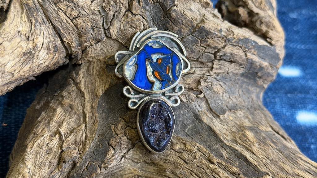 Vintage Sterling Silver Pendant / Pin