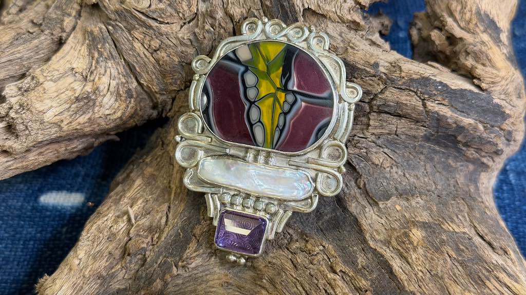 Vintage Sterling Silver Pin