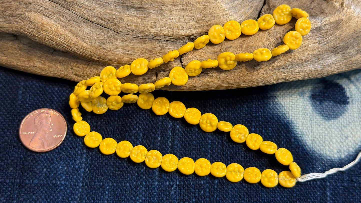 Vintage Venetian Glass Strand