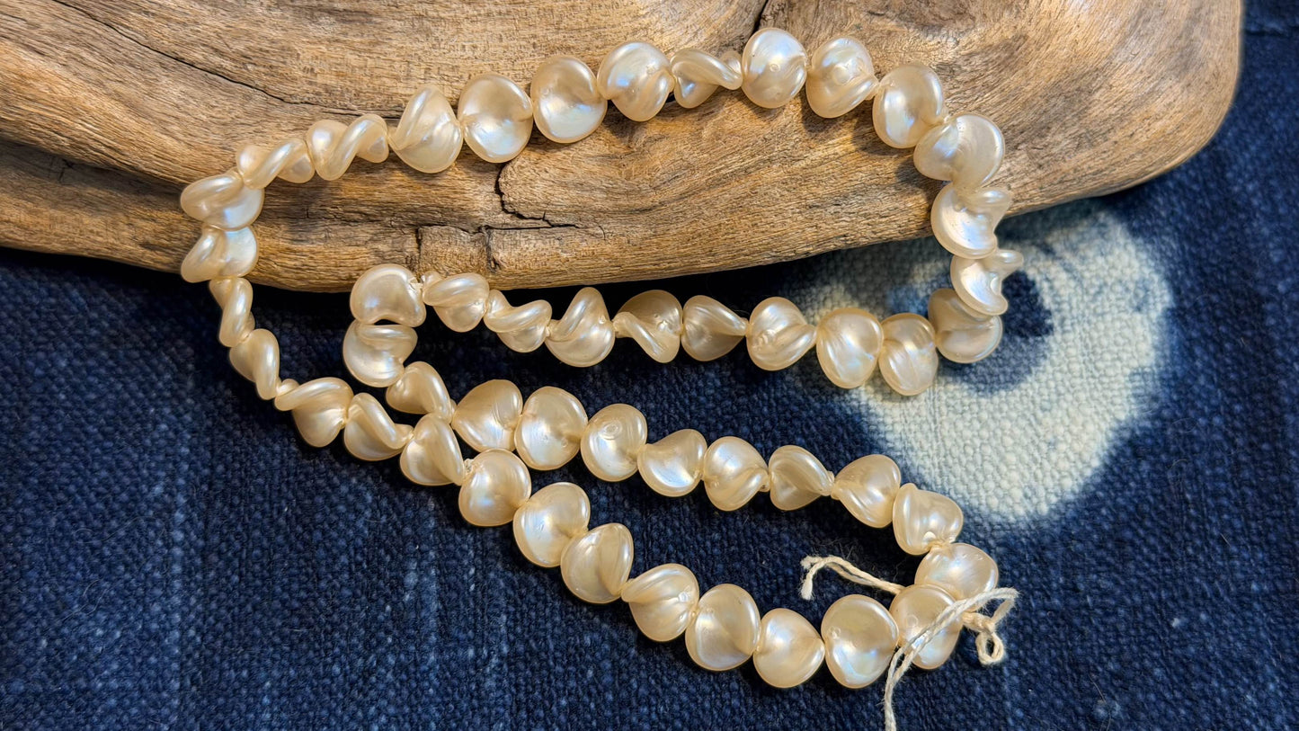 Vintage Venetian Glass Strand