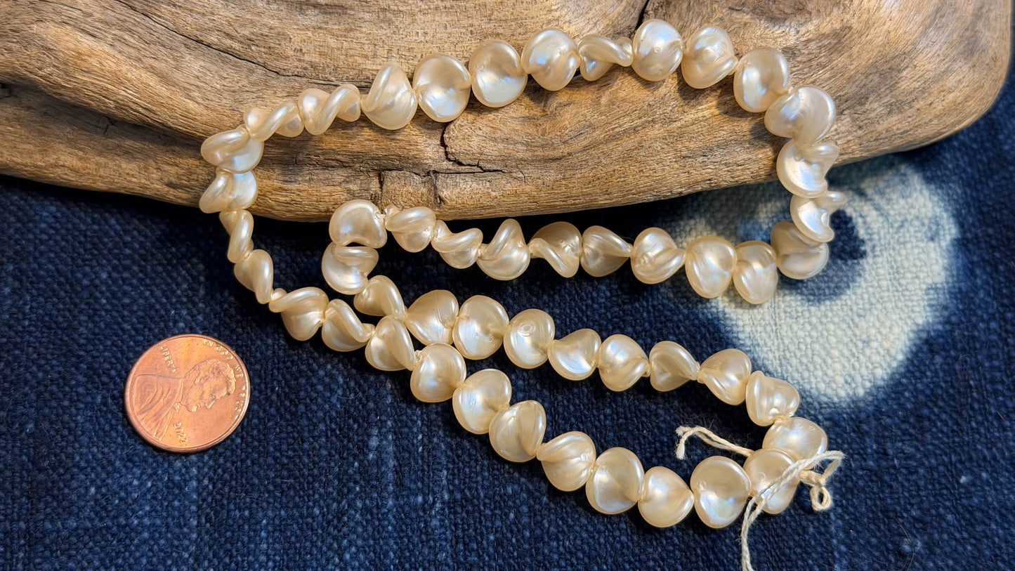 Vintage Venetian Glass Strand