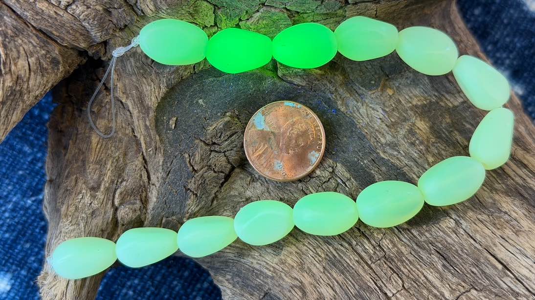 Vintage Czech Glass Bead Strand - Faceted Drop - 9.5mm x 14.5mm - 8"