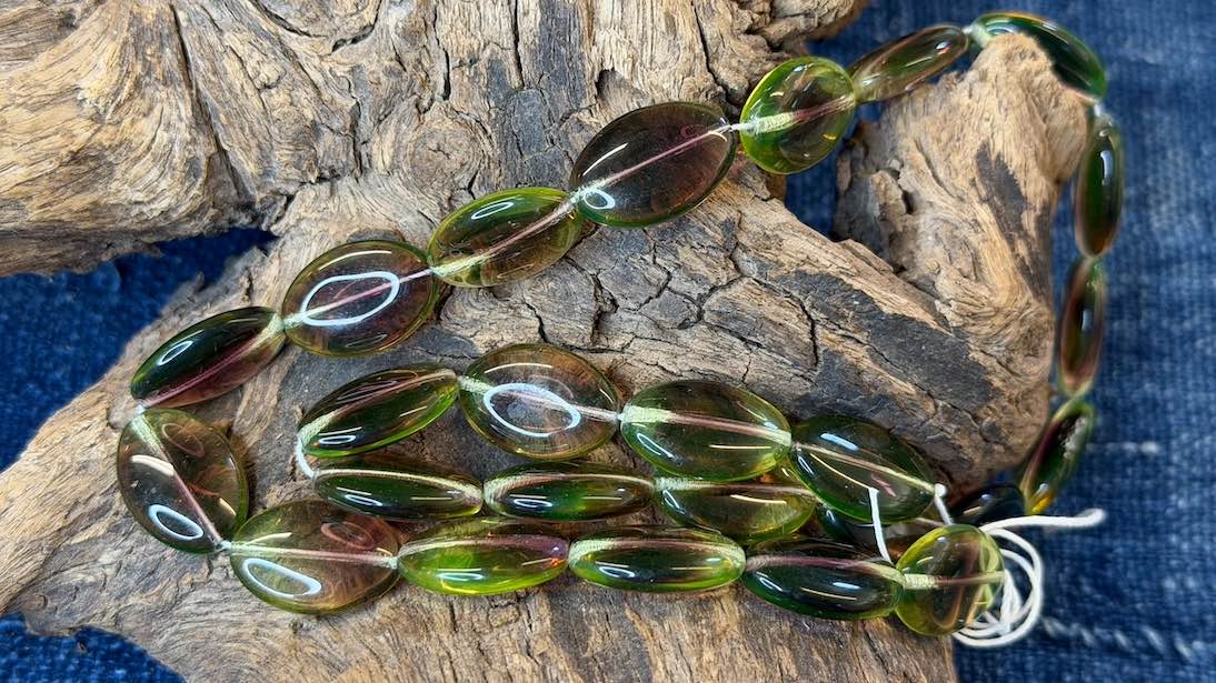 Vintage German Glass Bead Strand - Ovals - 13.5mm x 20mm - 19"