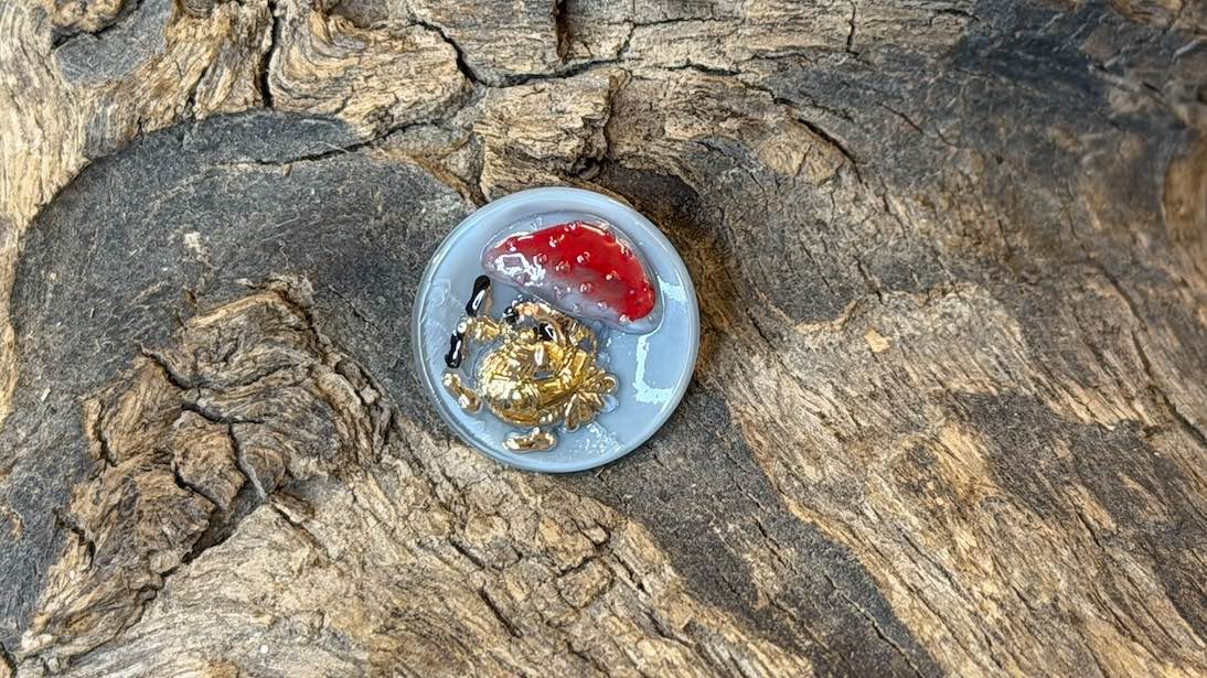 Vintage Czech Glass Button - Mushroom Friend - 18mm