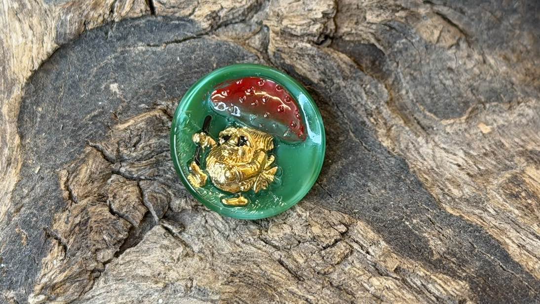 Vintage Czech Glass Button - Mushroom Friend - 18mm