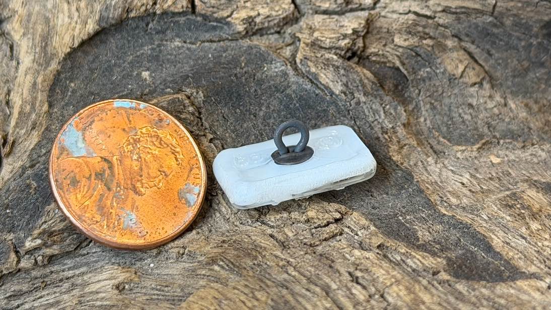 Vintage Czech Glass Button - Bee - 13mm x 18mm