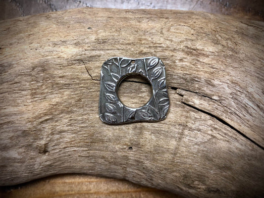 Dorabeth Designs Square Flower Link - Antiqued