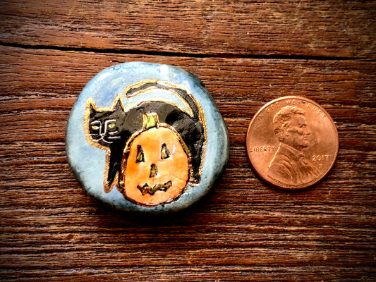 Diane Hawkey Cat and Pumpkin Bead