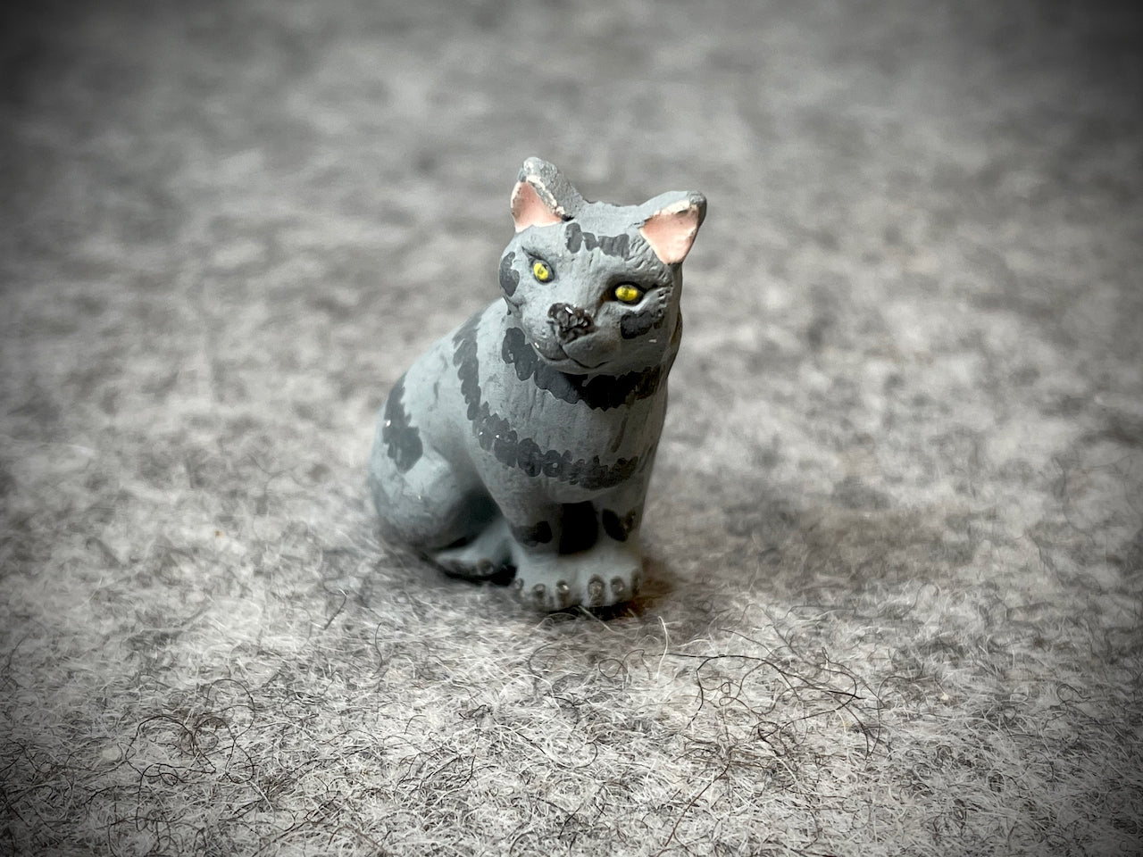 Peruvian Ceramic Bead—Sitting Grey Cat
