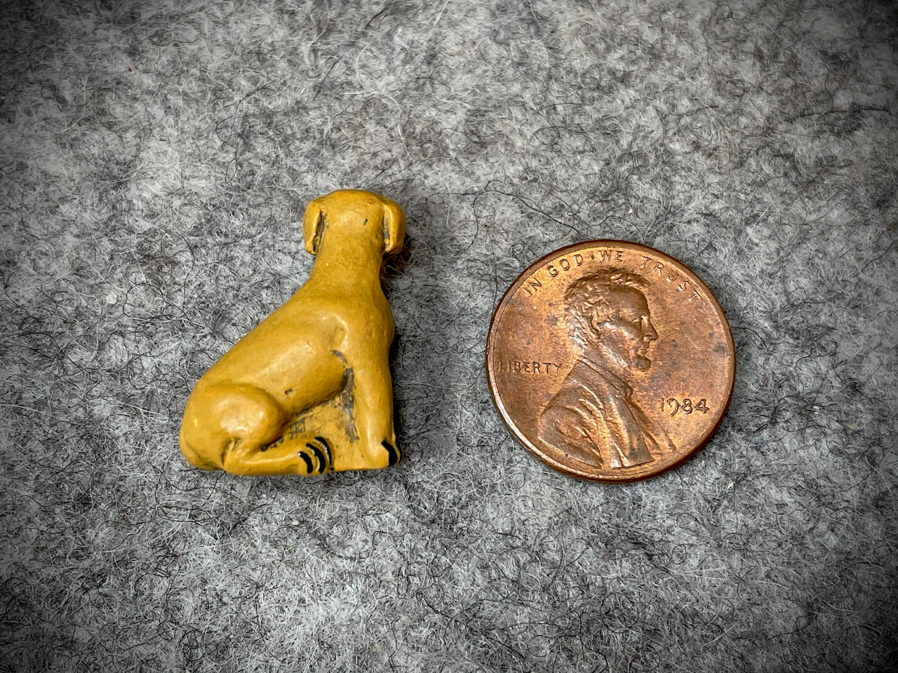 Peruvian Ceramic Bead—Yellow Labrador