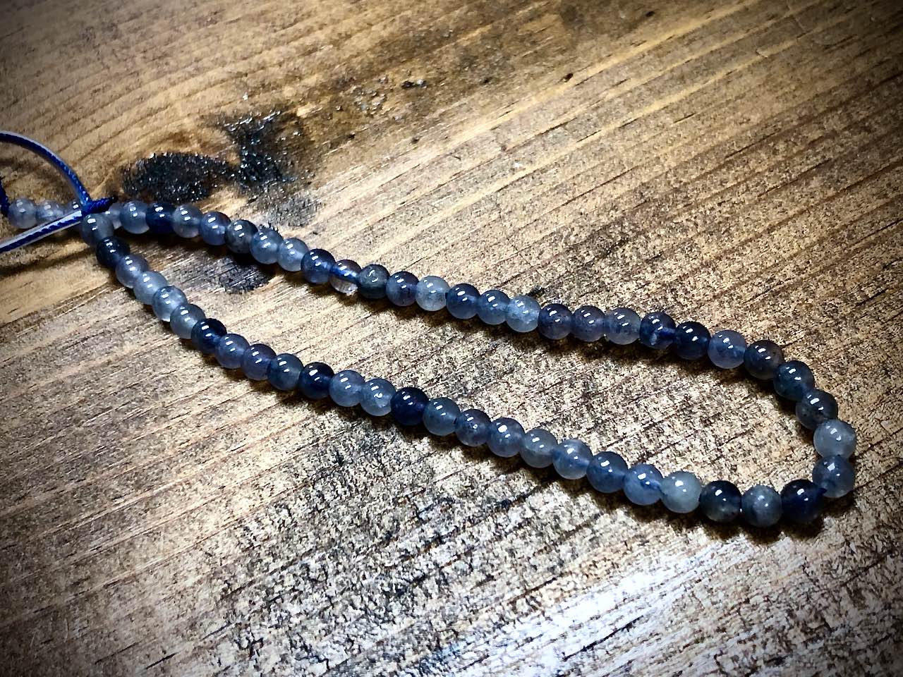 Iolite Smooth Rounds Bead Strand - 4mm - 8"