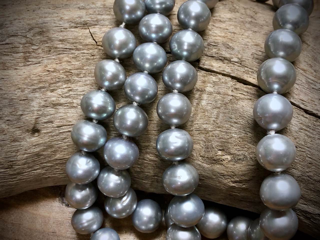 Old-Stock, Vintage Freshwater Pearls - 9mm - 16”