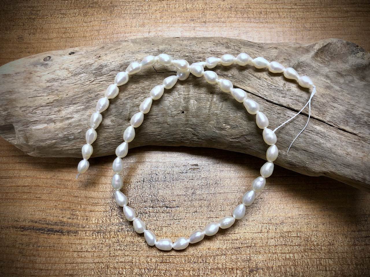 Old-Stock, Vintage Freshwater Pearls - 7-8mm x 6mm - 16”