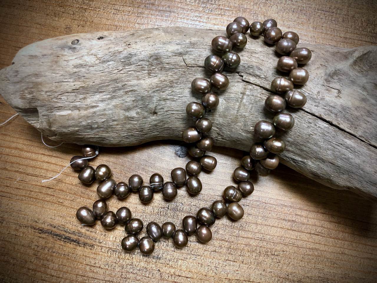 Old-Stock, Vintage Freshwater Pearls - 10mm x 7mm - 16”