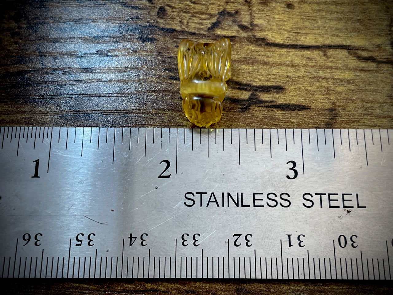 Hand-Carved Amber Bee #37