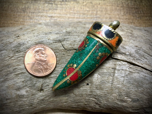 Nepalese Horn Pendant