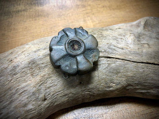 Lisa Peters Russ - Ceramic Connector