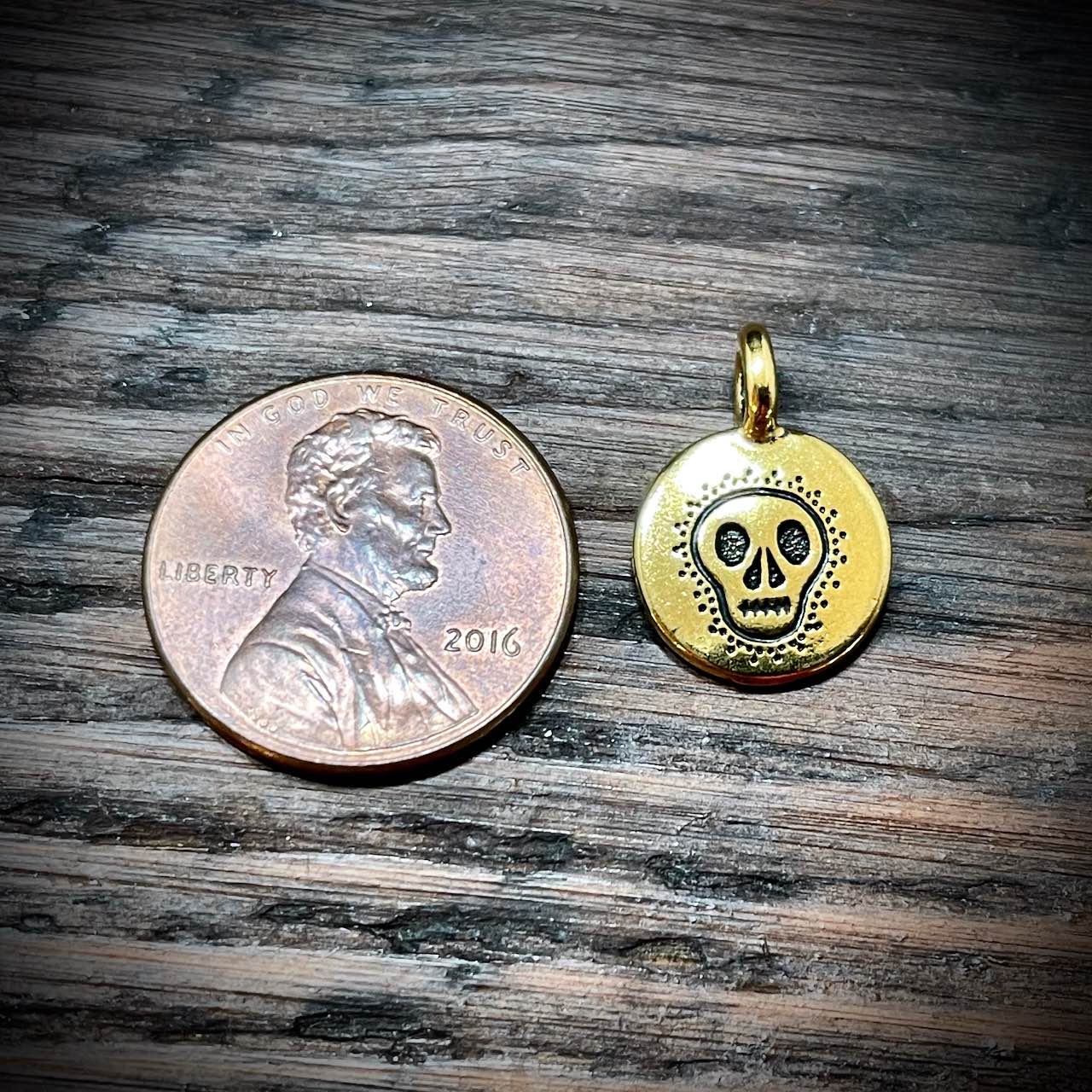 Antique Gold Plated Pewter Fancy Skull Charm