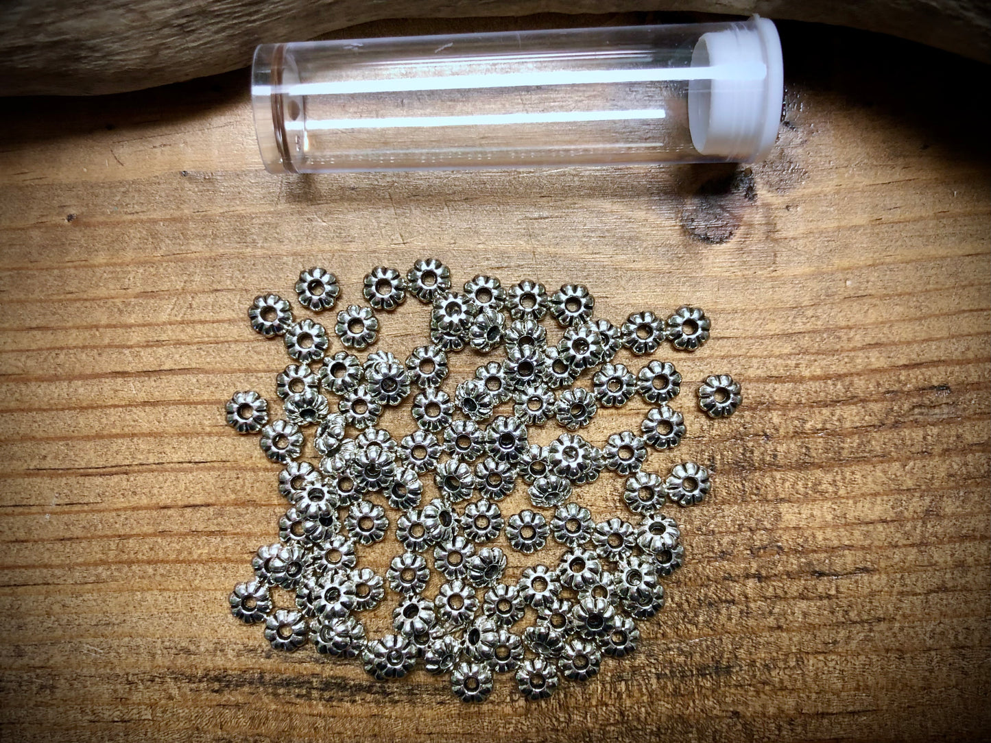 Pewter Spacers Set - 2mm x 6mm Daisies