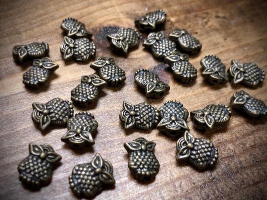 Antique Brass Tone Pewter Spacers Set - 7mm x 9mm Owls