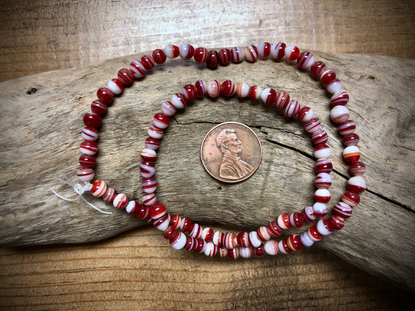 Hand Spun Glass Strand - Red and White Rounds - 15"