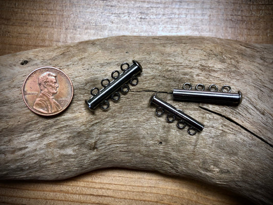 Quad Strand Side Clasp - Gunmetal