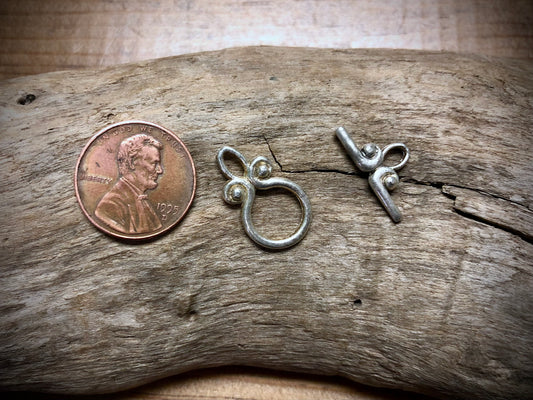 Scroll Circle Toggle Set - Silver Tone