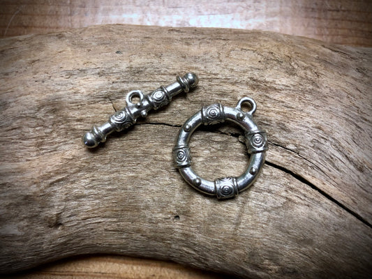 Design Toggle Set - Antique Pewter