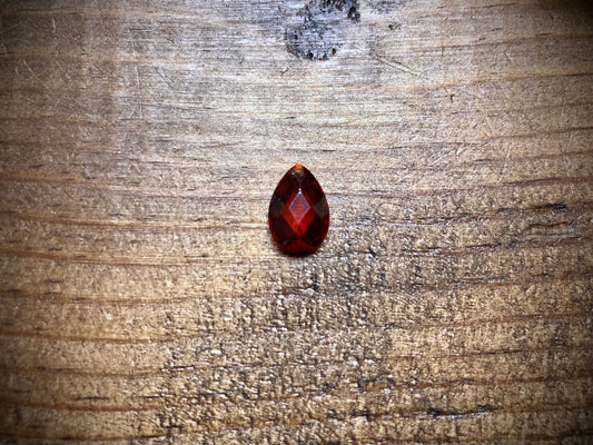 Cubic Zirconia Crystal Faceted Pear - Garnet
