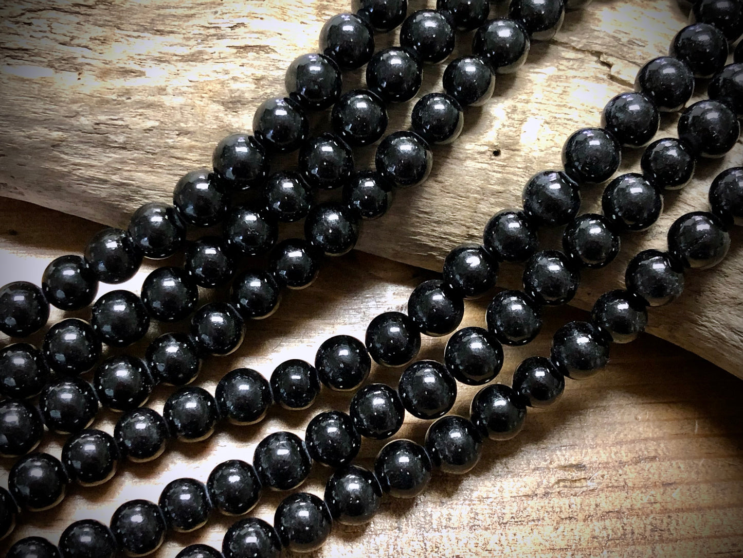 Dyed Jade Smooth Rounds - Black - 8mm - 15.5"