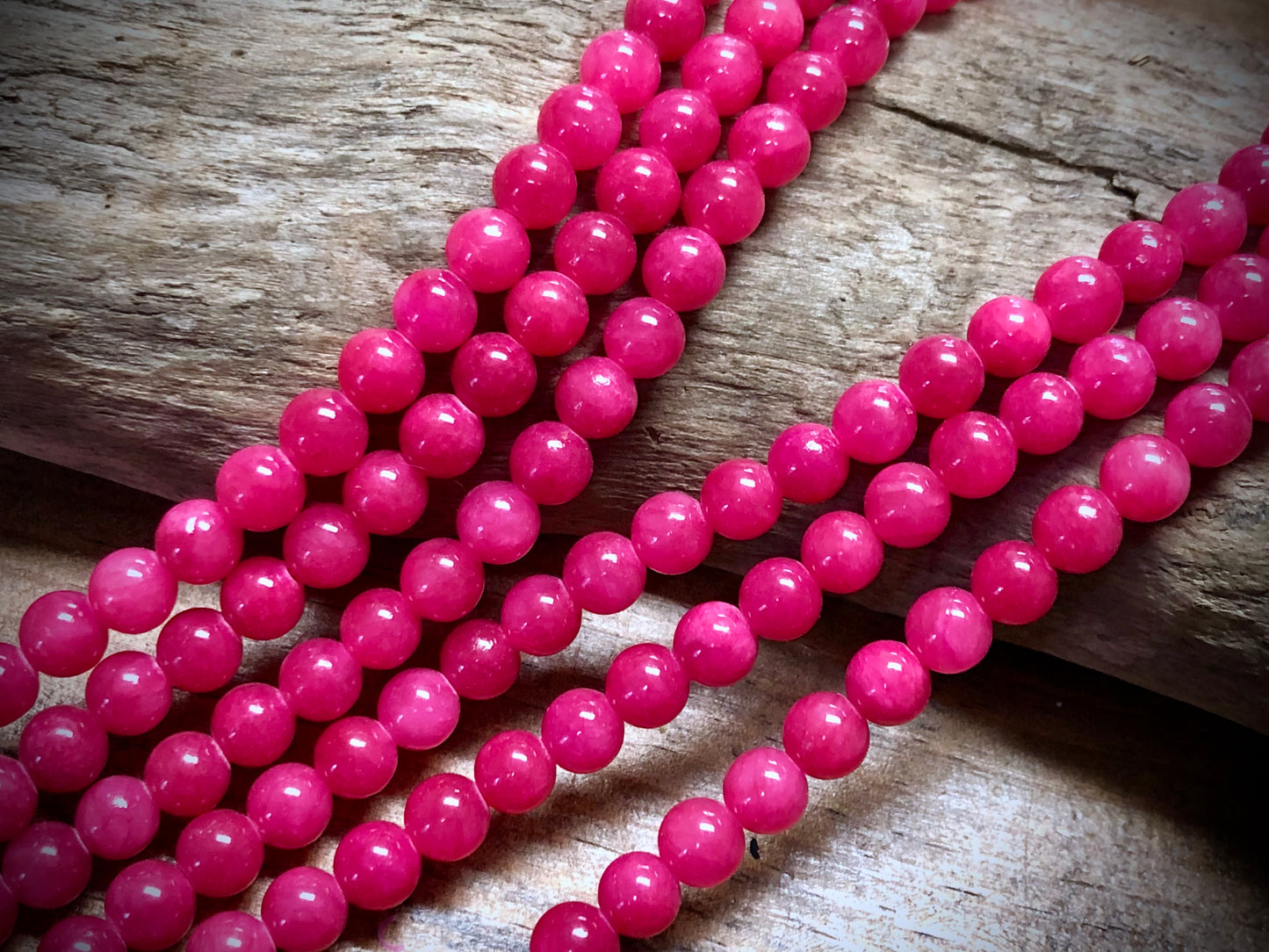 Dyed Jade Smooth Rounds - Hot Pink - 6mm - 15.5"