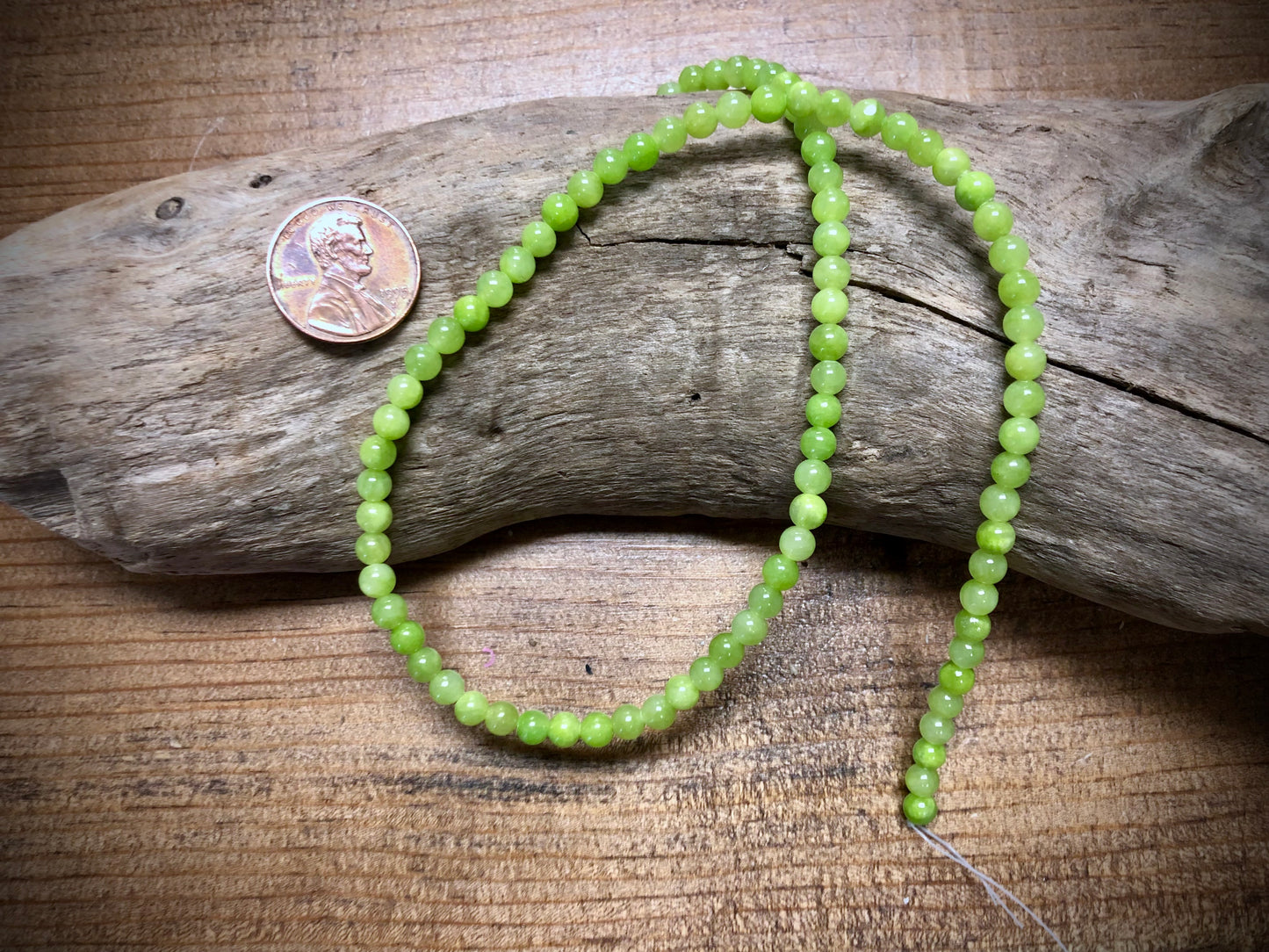 Dyed Jade Smooth Rounds - Lime Green - 4mm - 15.5"