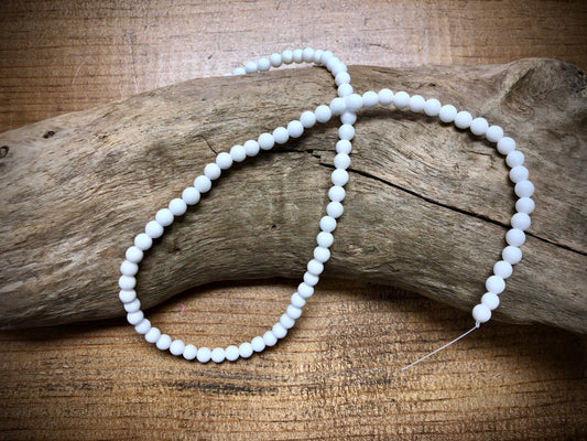Dyed Jade Smooth Rounds - White - 4mm - 15.5"