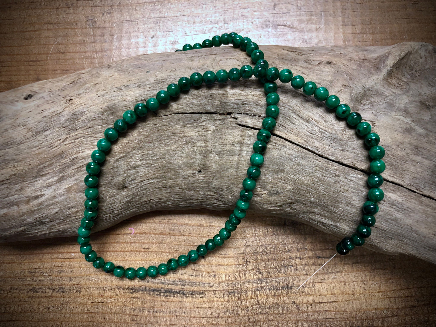 Dyed Jade Smooth Rounds - Green - 4mm - 15.5"