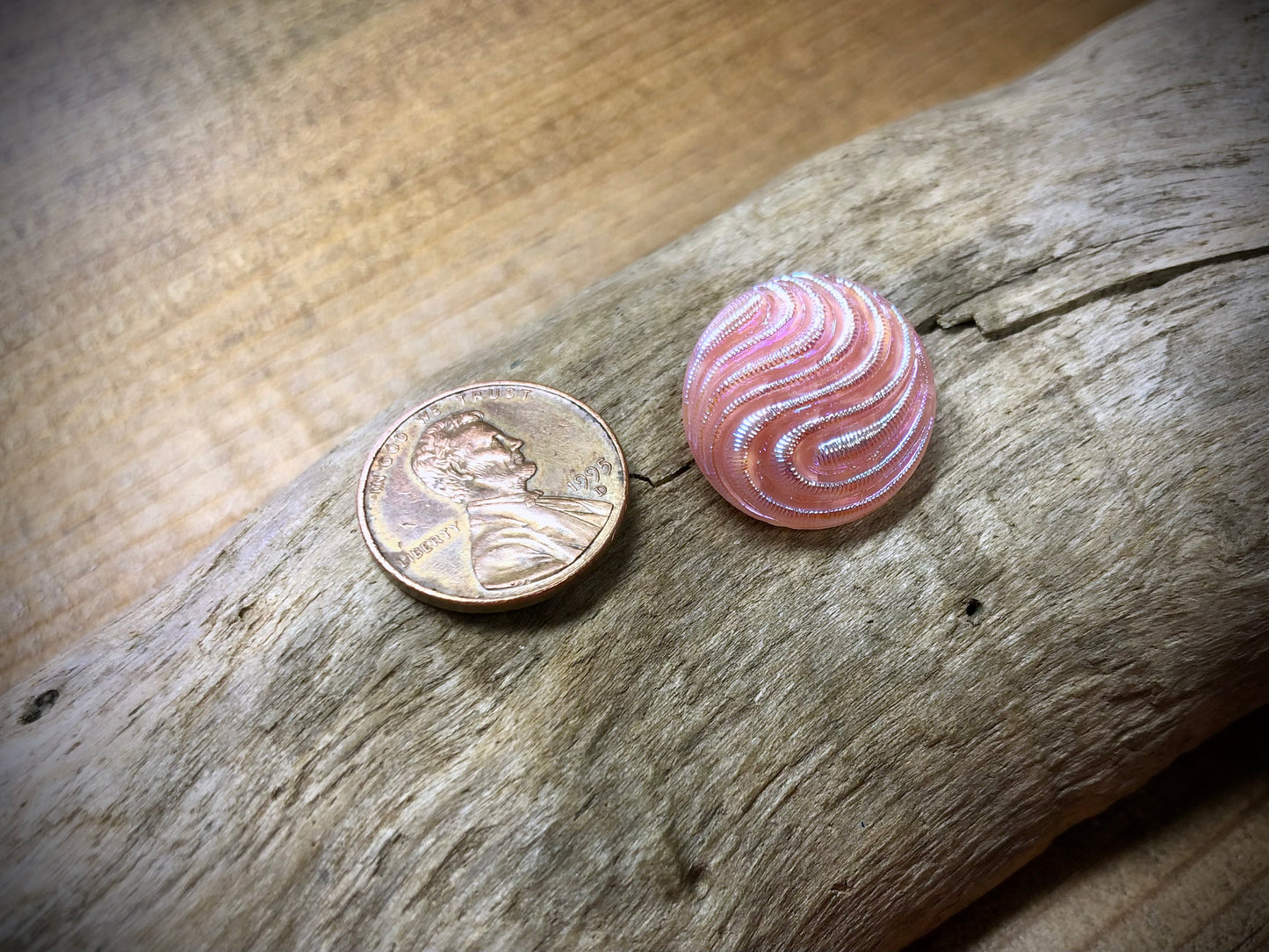 Czech Glass Shank Button - Pink Swirl - 18mm