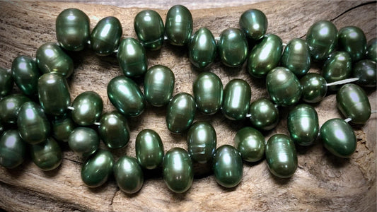 Freshwater Pearls - Green Potato - 10mm x 8mm - 14"