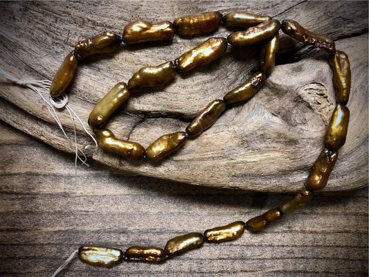 Freshwater Pearls - Bronze Biwa - 15mm x 6mm - 16"