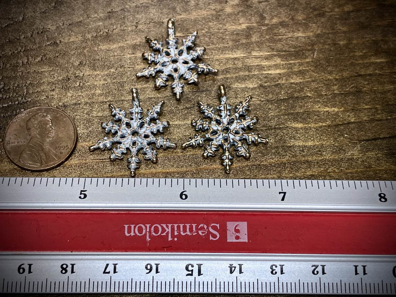 White Patina Bronze Snowflake Pendant/Charm