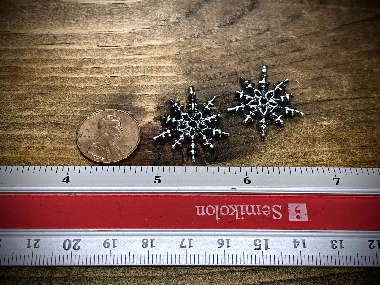 Silver Filled Snowflake Pendant/Charm